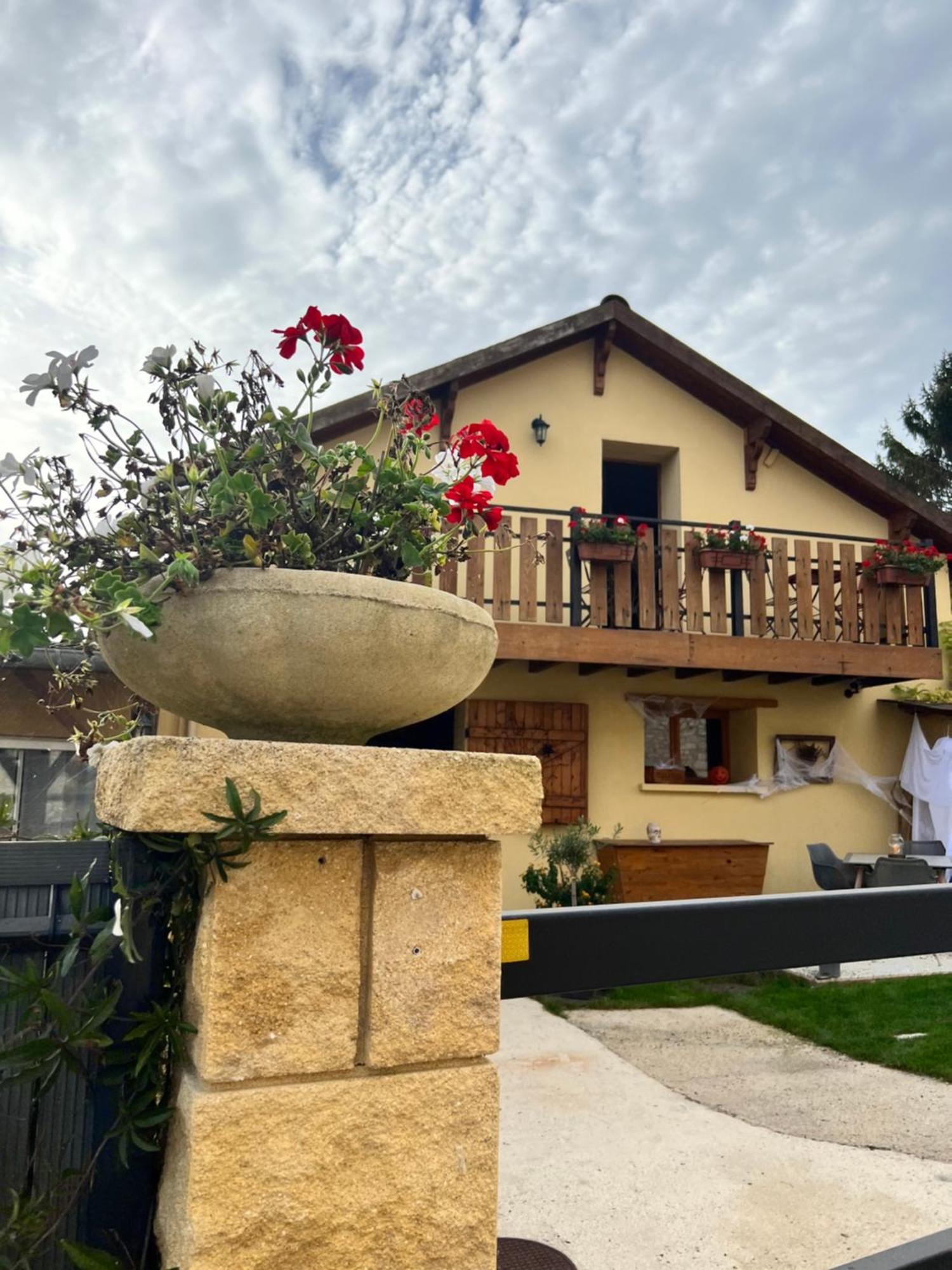 Gite Au Grenier Cosy Lor Luaran gambar